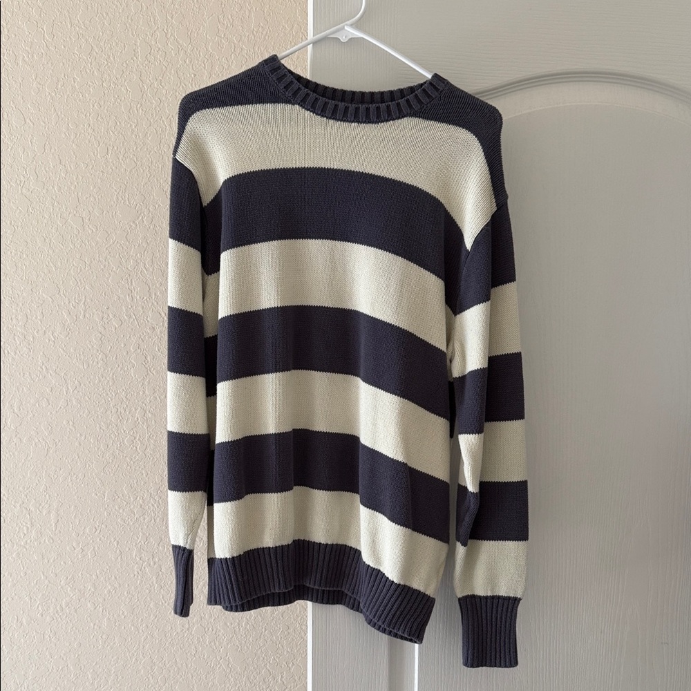 Brandy Melville Black and Cream Striped Crewneck Sweater